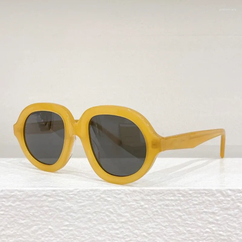 サングラスLW40105楕円形の酢酸マルチカラーユニセックス女性デザイナーブランド高品質UV400屋外眼鏡付きの黄色いケース