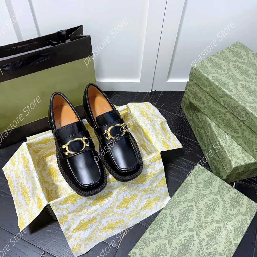 Mocassins de designer de luxo sapatos outono celebridade com logotipo pequenos sapatos de couro plataforma sapatos femininos vestido sapato senhoras couro genuíno de alta qualidade