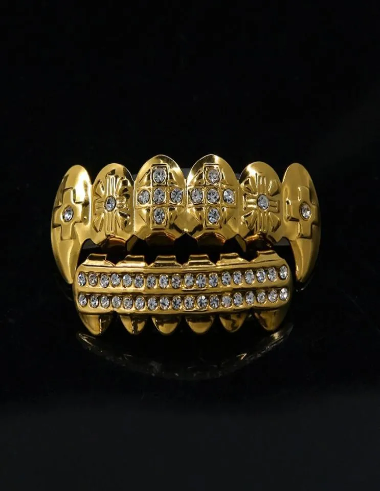 24K Gold Teeth Grillz Rhinestone Topbottom glänsande grillar Set Iced Out Teeth Hip Hop Jewelry8891332