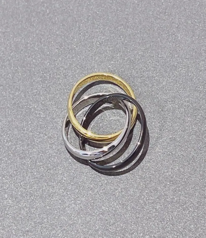 Trinity Series Ring gjord av svart keramik och 18K guld toppkvalitetskräftande av högsta kvalitet officiella reproduktioner advced exquisit9194113