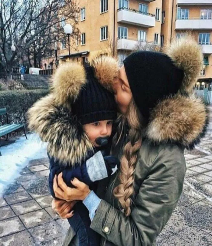 Moda parentchild kapaklar sevimli bebek bebek pompon kış şapka çift kürk top şapka anne çocuklar sıcak örme şapka yenidoğan beanie cap x87701421