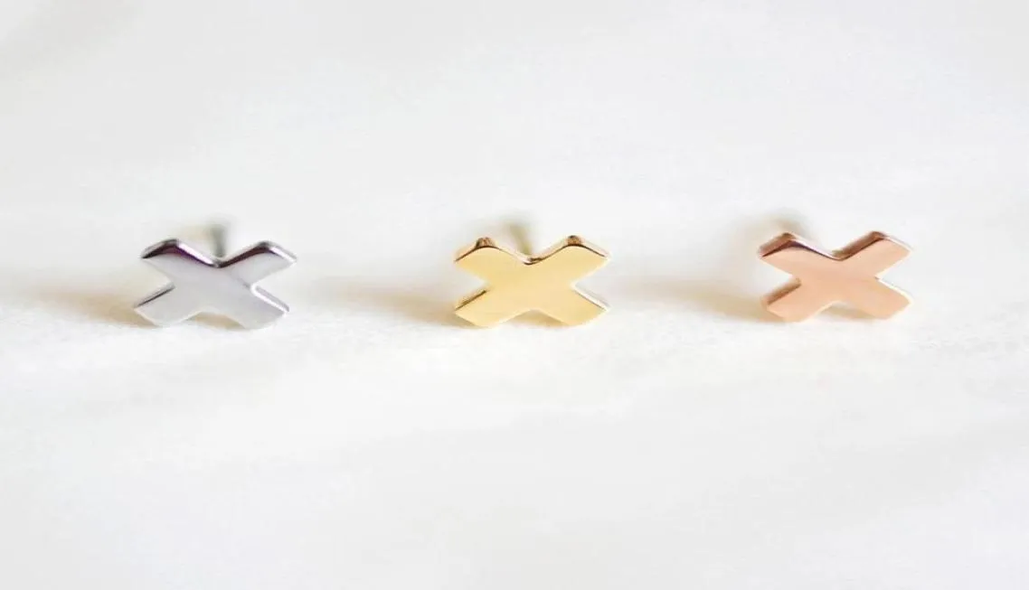 Stud Minar Trendy Minimalistische Mini Kleine Kruis Oorbellen Voor Vrouwen Student Tiener Sieraden Gift Koreaanse X Chic Jewelry12890700