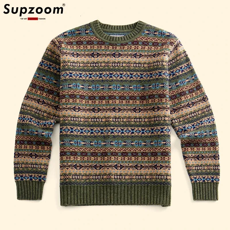 Erkek kazakları supzoom İngiltere tarzı varış sonbahar ve kış kalın kazakları o boyun geometrik vintage üst moda sweater erkek 231212