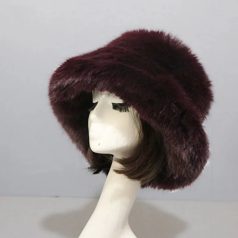 Cappelli larghi secchio da secchio inverno donne in finto cappello in pelliccia coniglio dens elaborato peluche pescatori di pescatori soffice morbido outdoor antivento casual 231213 231213