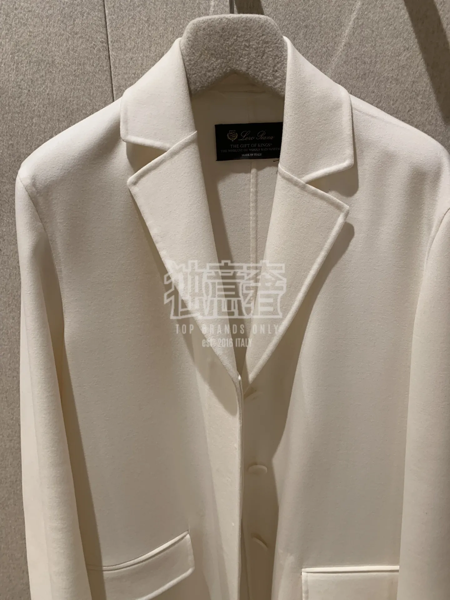 Womens Coats Autumn and Winter loro Long Sleeve White Cashmere Coat piana