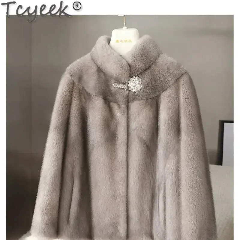 Dames Bont Faux Tcyeek 2023 Winter High-end Echte Jas Vrouwelijke Natuurlijke Nertsenjassen Elegante Warme Jas Mode Dameskleding Femme LM 231213