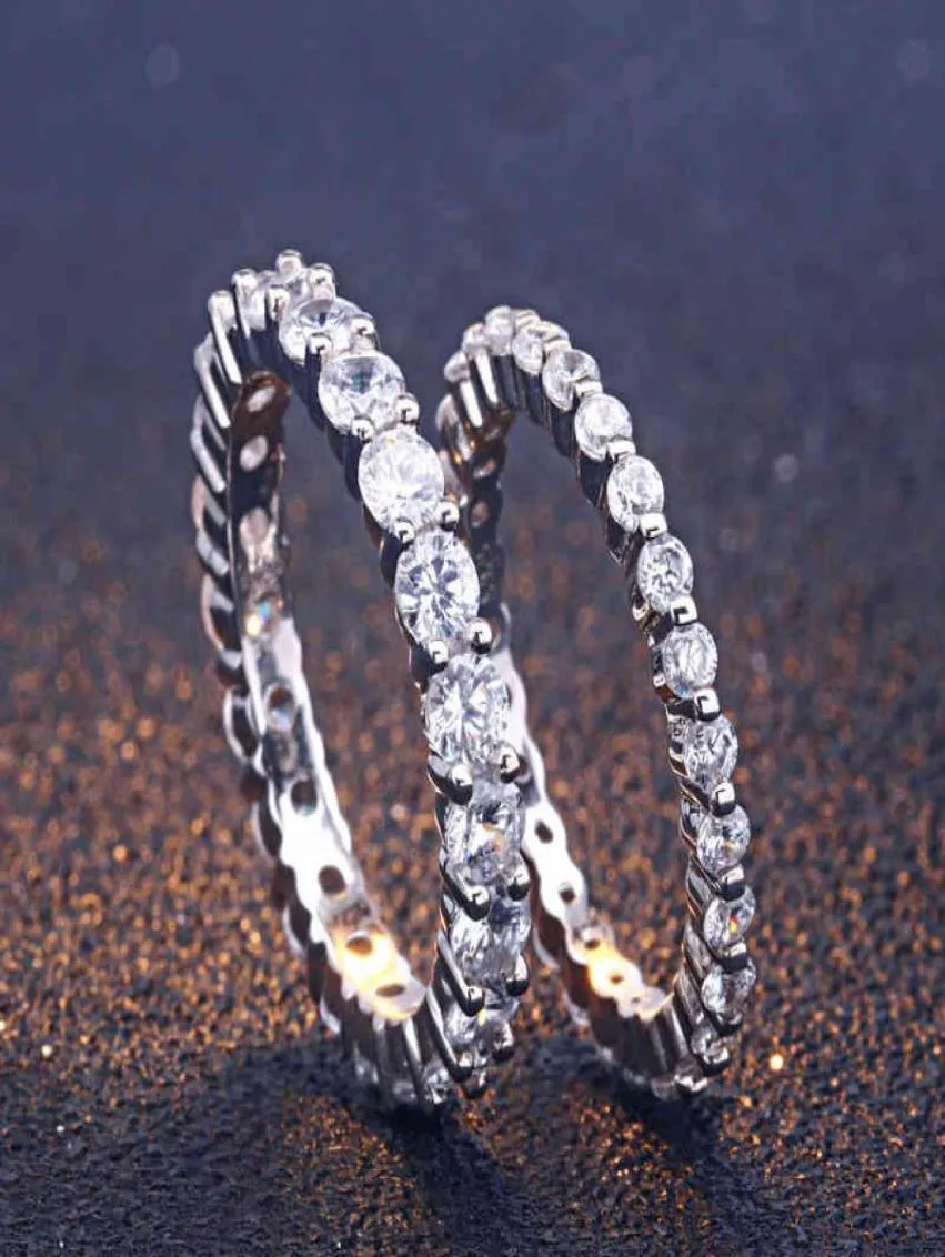 Personnalisé Sier plaqué rond coupe cubique zircone pierre précieuse diamant 925 Sterling Sier bijoux tout autour des anneaux de bande pour les femmes2873134