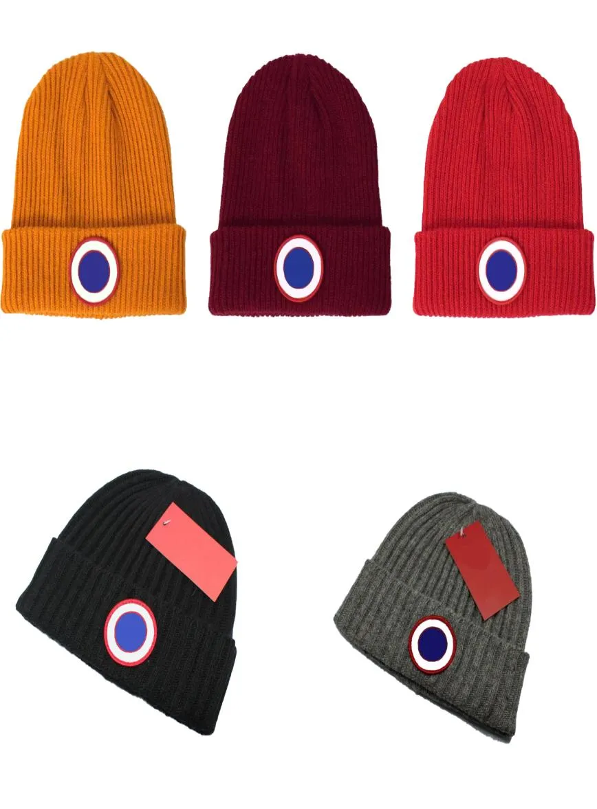 Классическая дизайнерская шапка-бини Вязаная шапка Snapback Канадские зимние лыжные шапки для мужчин и женщин Серые спортивные бейсболки с гусиным гусиным принтом Ca5828880