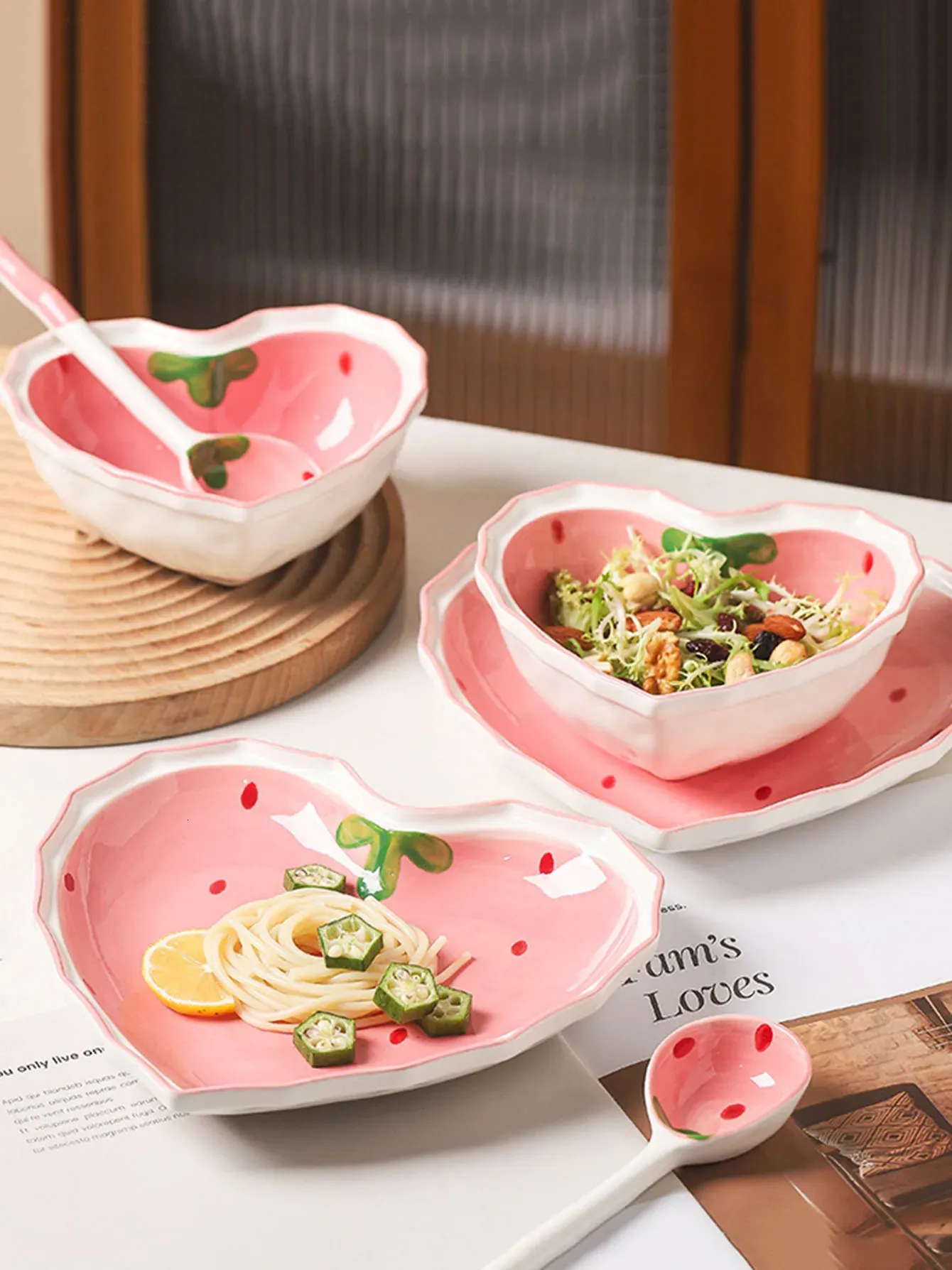 Dishes Plates 3pcs Strawberry Bowl Spoon Plate set beautiful girl heart bowl salad dessert household tableware 231213