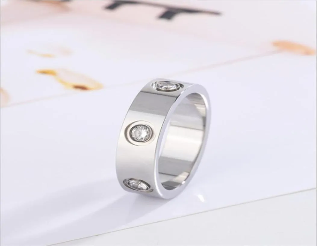 2021 designer di lusso gioielli Love Ring Women Men Rings inossidabile Coppia Custom Coppia Famiglia Friends Silver Rose Gold Diamon4381411
