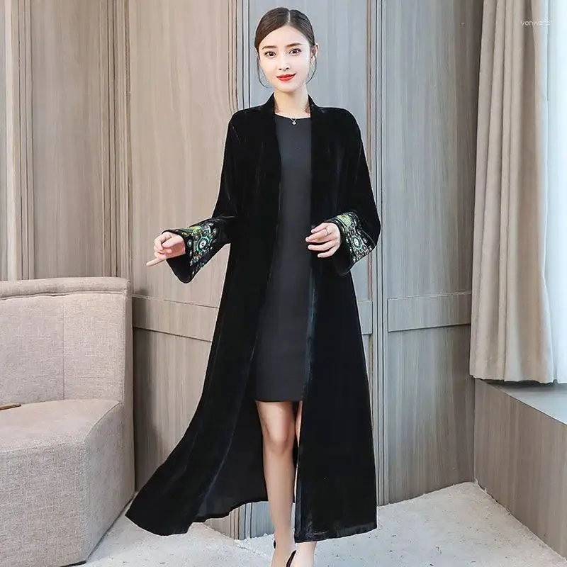 Women's Trench Coats Embroidered Cardigan Women Windbreaker Vintage Long Sleeve Robe Spring Autumn Jacket Coat Black Velvet Outerwear