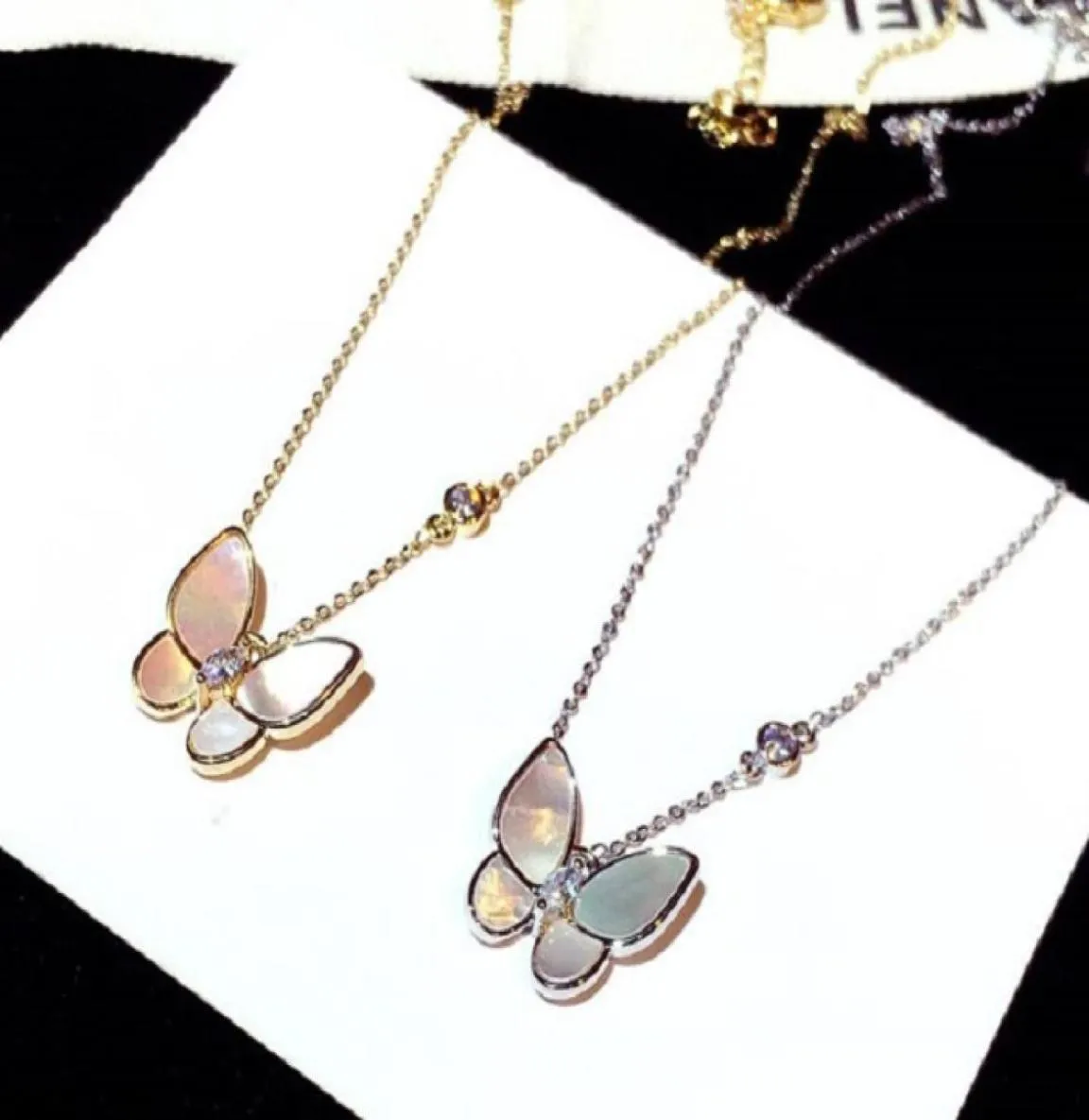 Vívido espumante diamante zircão linda borboleta designer de moda curto gargantilha pingente colar para mulheres meninas ouro rosa prata7004956
