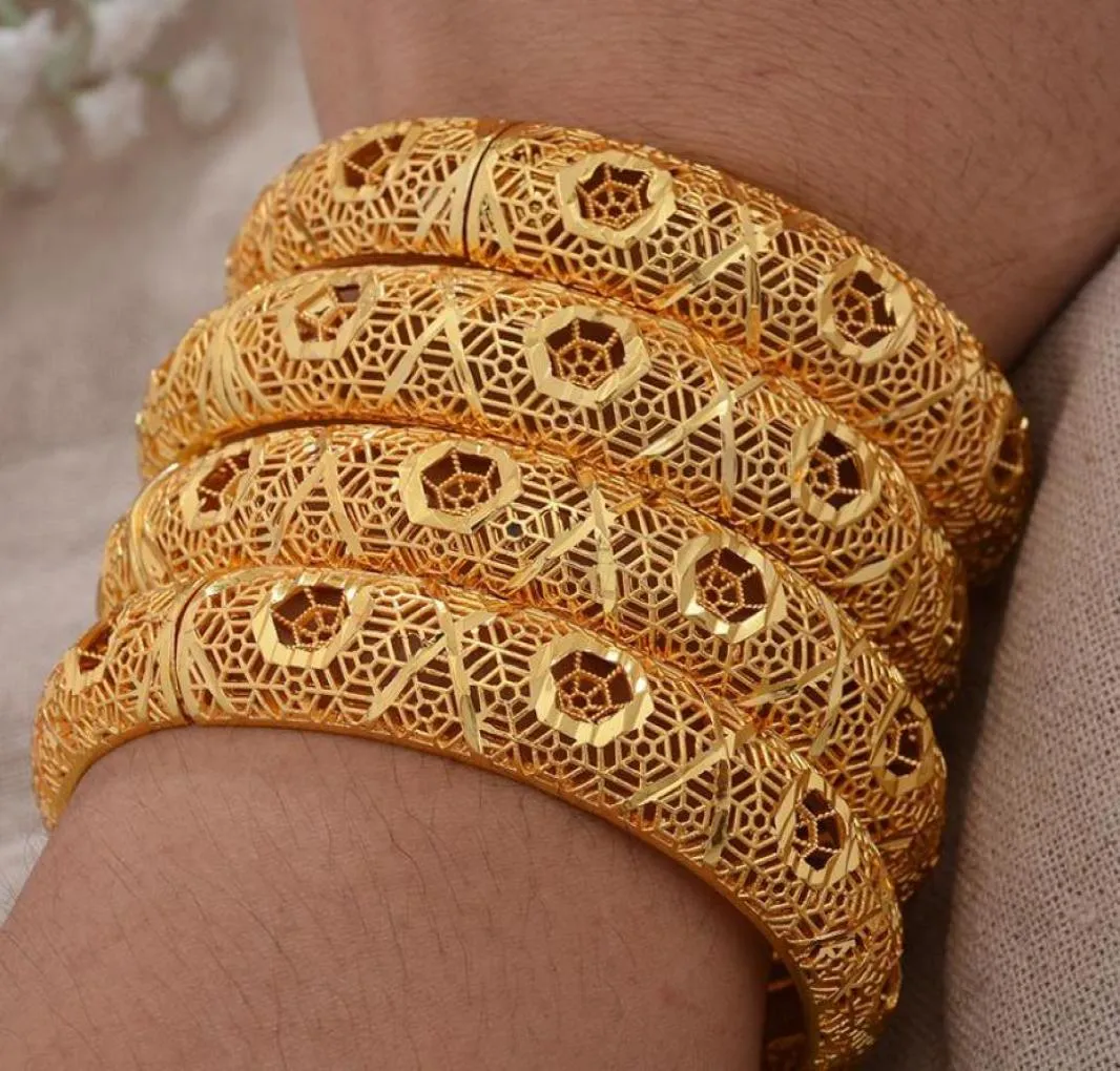 Bangle 4pcsset نساء الأساور الشرق الأوسط العربي دوبي أساور أفريقية 24K ذهبية اللون العروس المجوهرات هدية 4850545