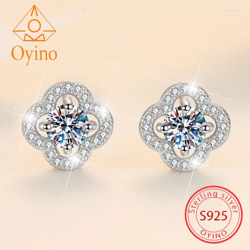 Kolczyki obręcze Oyino S925 Sterling Srebrna MOISSANITE Clover Temperament Prosty moda przeciw allicy dla kobiet