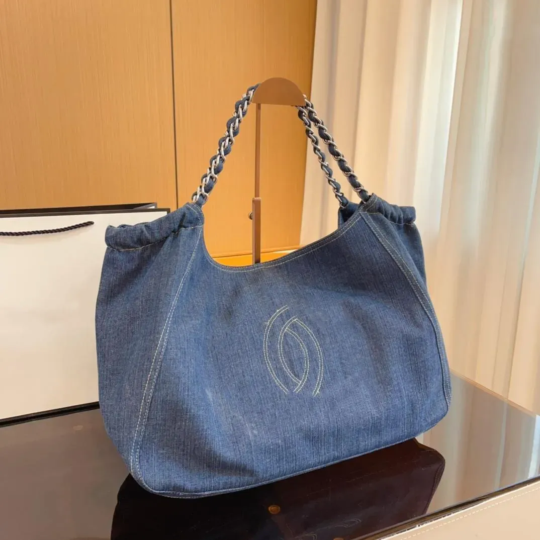 حقيبة التسوق الأزرق الدنيم أكياس الكتف الفاخرة حقيبة مصممة نساء حقيبة يد عالية السعة Hobo أكياس غير رسمية