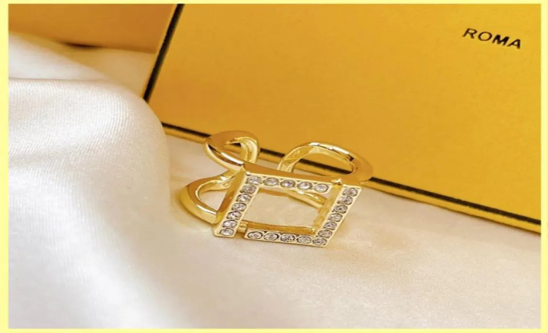 Anel de diamante completo Mens Mulheres Luxurys Designer Jóias Letra F Anéis de Noivado para Mulheres Homem Ouro Amor Anel Presente 21090901R4339543