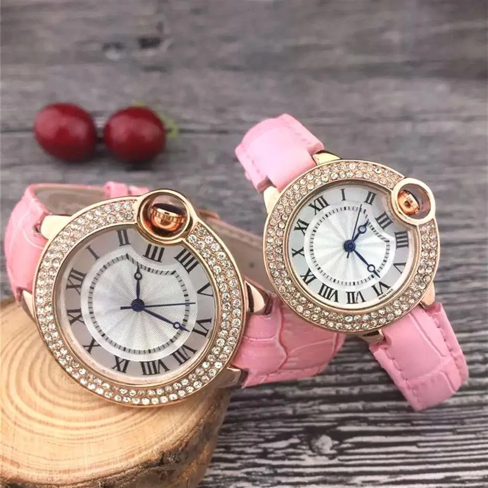 Mode Stijl Vrouwen Horloges Mannen Horloge Lederen Band Diamanten Kast Quartz Horloge Iced Out Glanzende Steen Splash Waterproof222x