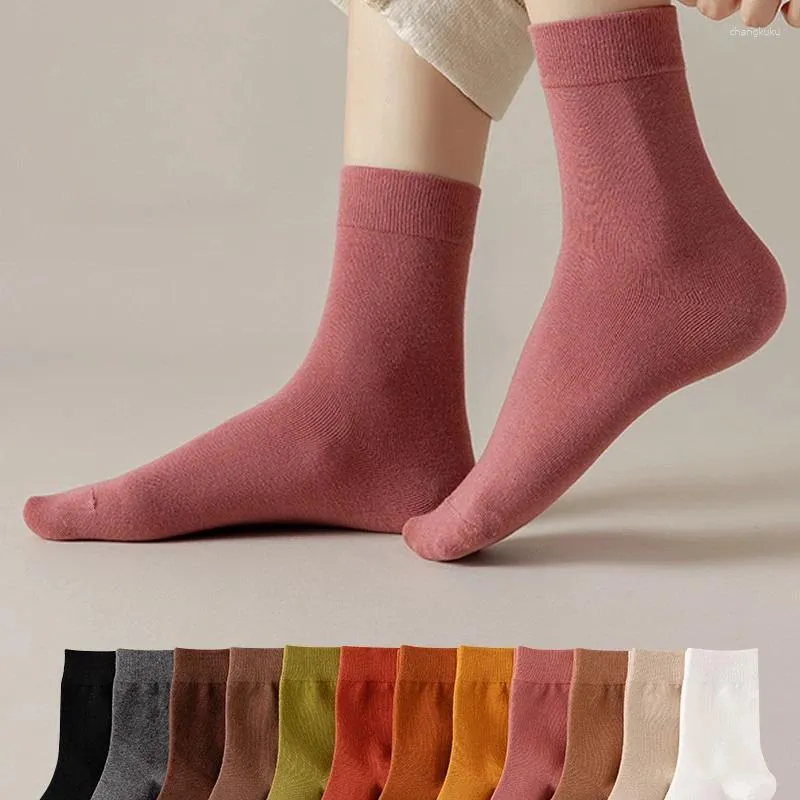 Chaussettes en coton pour femmes, 4 paires, amples, tricot, couleur unie, noir, blanc, bas courts pour écolières, automne hiver