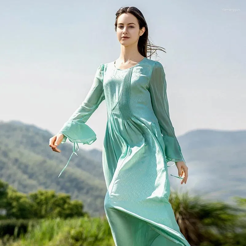 Casual Dresses 22 Momme Jacquard Silk Round Neck Elegant Women Georgette FLAGE Lång ärm Mint Green Dress Spring 2023 AY155