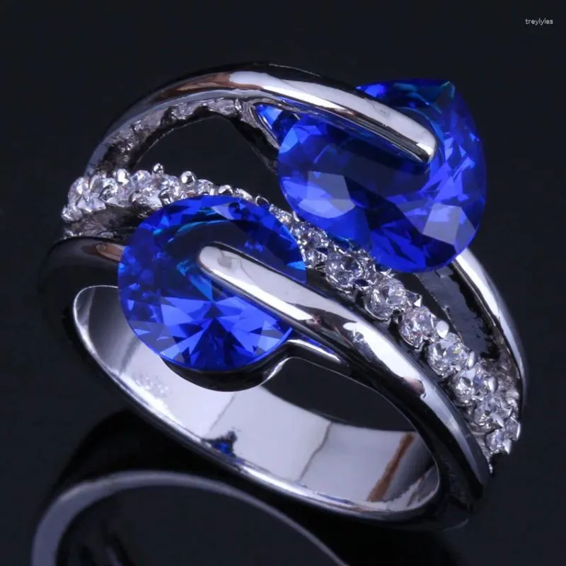 Klusterringar stilfulla hjärtformad rund blå kubik zirkoniumvit CZ silverpläterad ring v0466