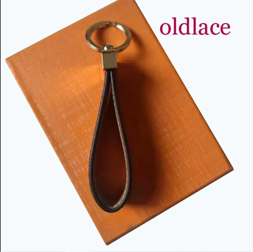 High qualtiy Key Ring Holder key chain Porte Clef Gift Men Women Souvenirs Car Bag Keychain with box