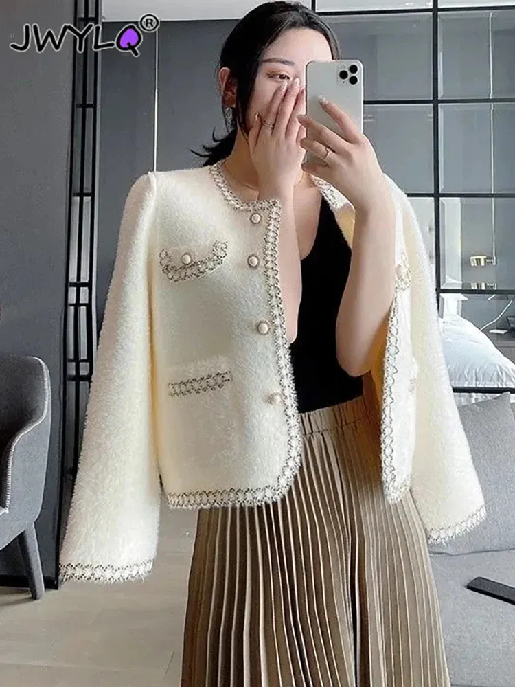 Mulheres Jaquetas Elegantes Oneck Pérola Botões Mink Fleece Cardigan Tops Coreano Moda Hit Cor Grosso Casacos Curtos Allmatch Mulheres Roupas 231214