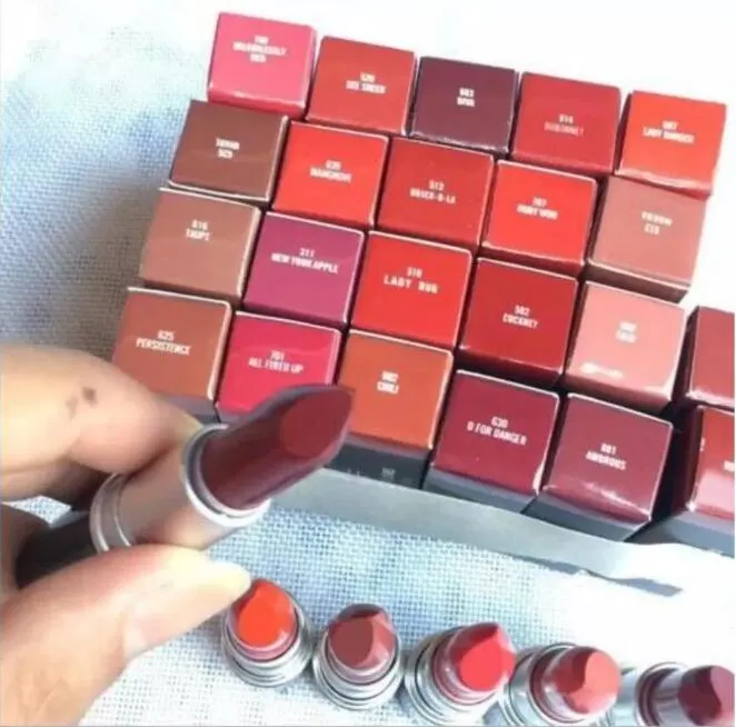 Satin Lipstick Ruby Woo Chili Diva Marrakesh Russian-Red Rouge A Levres 19 Färger Luster M Brand Lipstick med serienummer Aluminium Tube Nytt paket