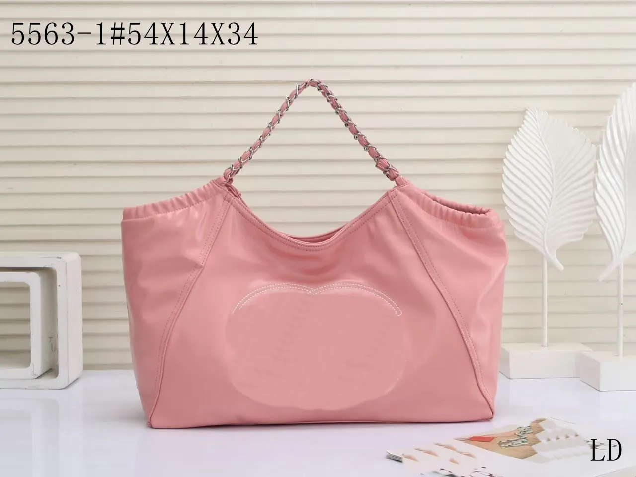 Tote bag, shopping bag, mommy bag, high-end women's bag, versatile style, luxury brand large capacity bag, mini tn designer bag, women's bag, handsome travel bag 54CM