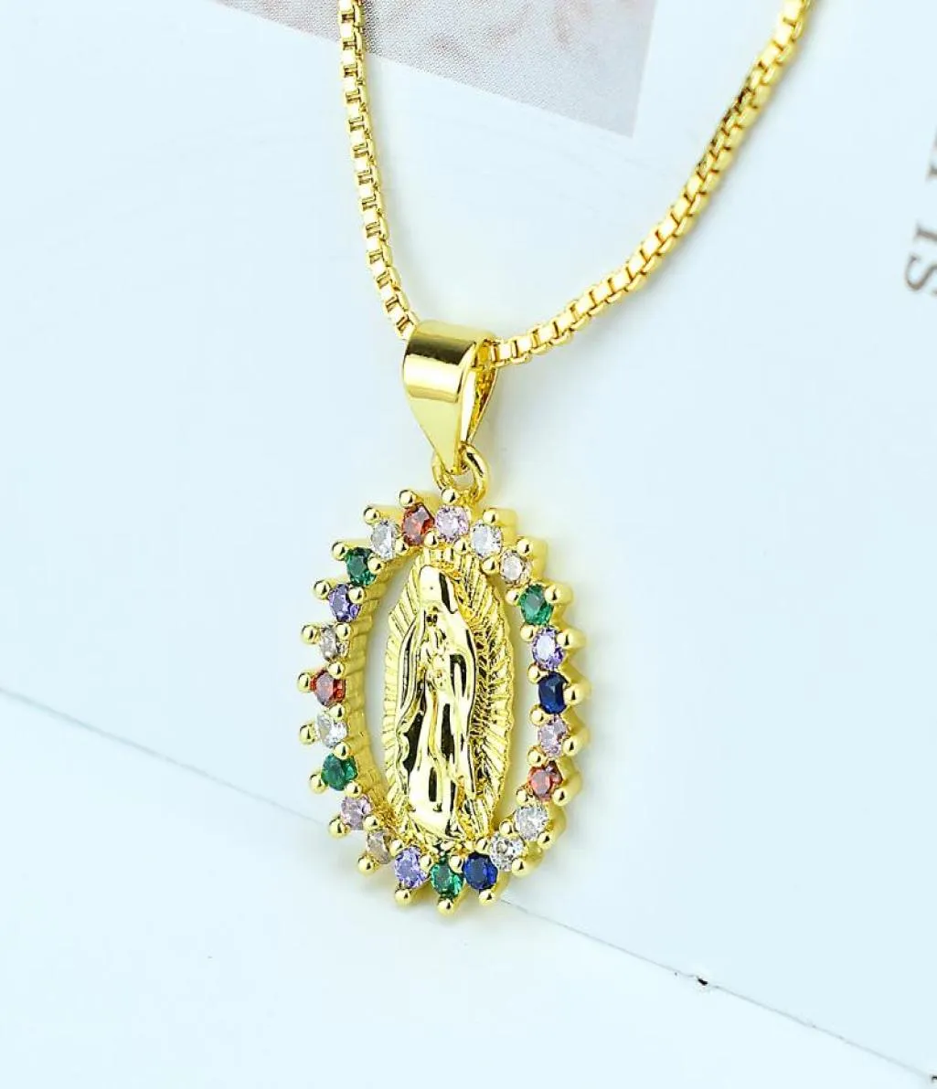 Pendant Necklaces Gold Color Vermeil Virgin Mary Medallion In Round Shape CZ Pave Dainty For Women Necklace4502932