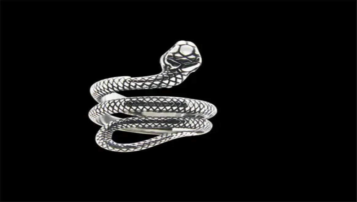 1 st Wereldwijd Animal Serpent Ring 316L Rvs Band Party Mode-sieraden Cobra Cool ring1422157