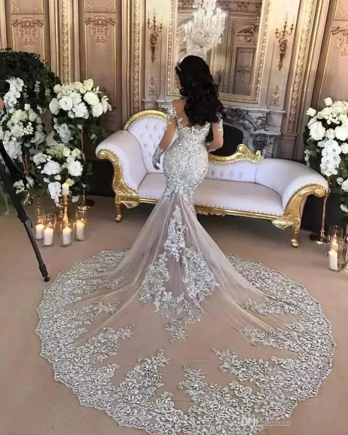 Vintage Mermaid Wedding Dresses Long Sleeve High Neck Crystal Beads Bridal Gowns Luxury Sparkly African Customized Wedding Dress