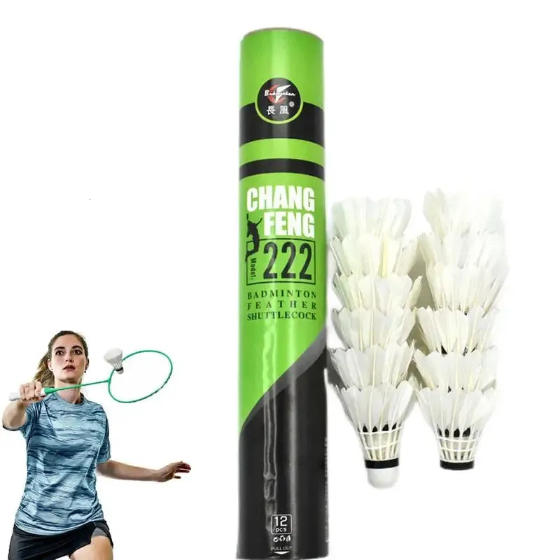 Badminton Shuttles 12 stuks Bal Eendenveer Met Schuimkop Herbruikbare Zeer Stabiele Shuttle Indoor Outdoor Game 231214