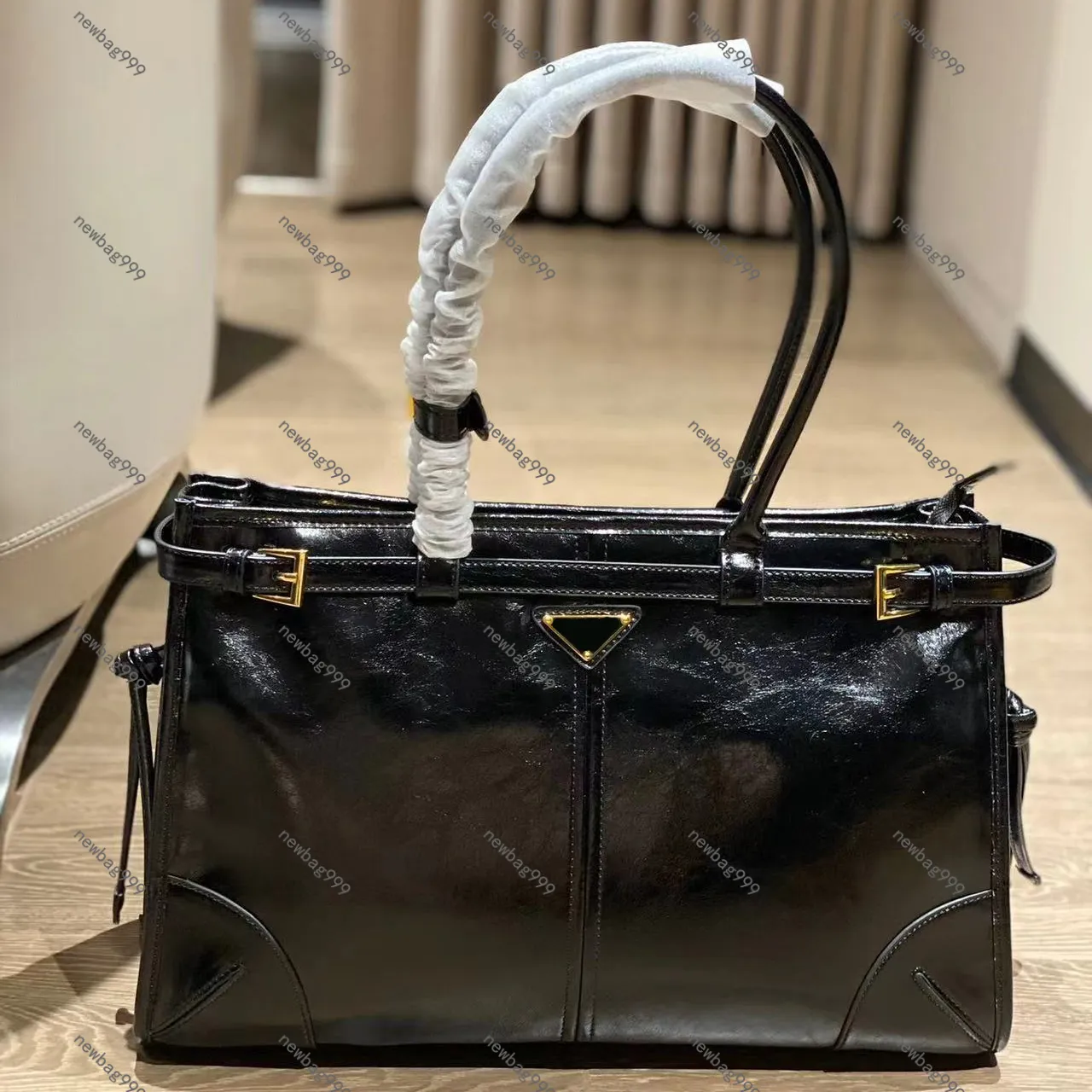 Designer bolsa de ombro de couro liso mulheres mensageiro shopper saco de luxo trolley bolsa bolsa bolsa feminina carteira de embreagem 1ba433 bolsa crossbody baguette 1ba426