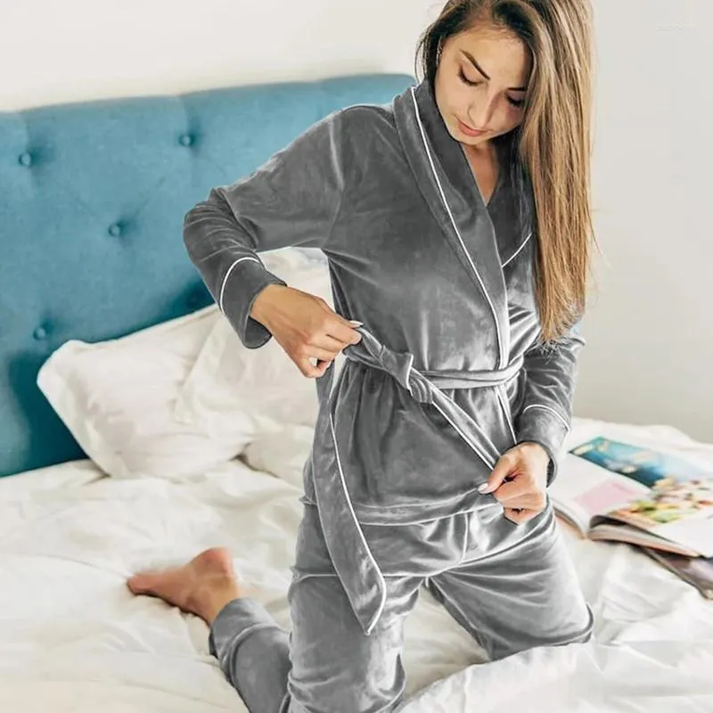 Vêtements de nuit pour femmes Hiloc chaud velours solide robes et pantalons costume de maison poche à manches longues vêtements pour femmes pyjama femme hiver 2023