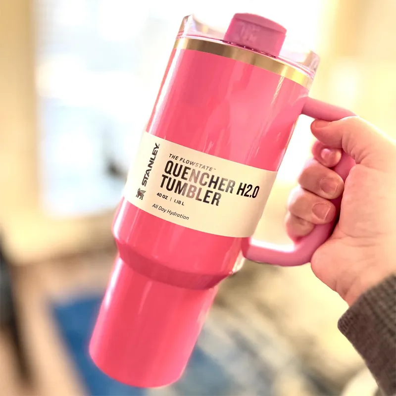 بيع بئر 1: 1 نفس الشحن المجاني كله في الأسهم 2023 Flamingo American Multi -Use 40oz Tumbler مع مقبض ، كوب من الفولاذ المقاوم للصدأ مع الغطاء والقش - بلوب راميل الأحمر