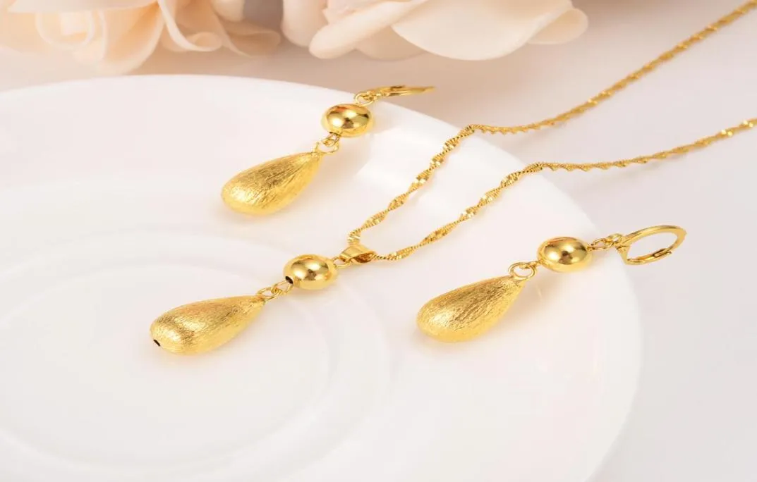 Perline allungate Orecchini pendenti Set di gioielli Set di collane classiche 22 K 24 K Baht tailandese placcato oro giallo Regali pregiati6842010