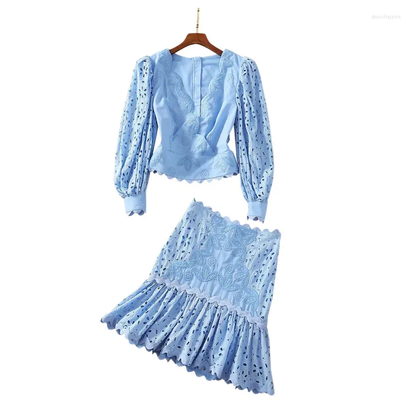 Robes de travail Coton et lin Femmes Vêtements Deux Pièces Ensemble Dames Tenues Plié Col En V Lanterne Manches Crop Top Blouses Sirène Mini Jupe