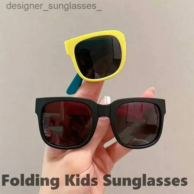 Zonnebril Kinderen Ultralight Opvouwbare Zonnebril Leuke Jongens Meisjes Ultraviolet Shades Zonnebril Kinderen Baby Hoge Kwaliteit Draagbare BrillenL231214