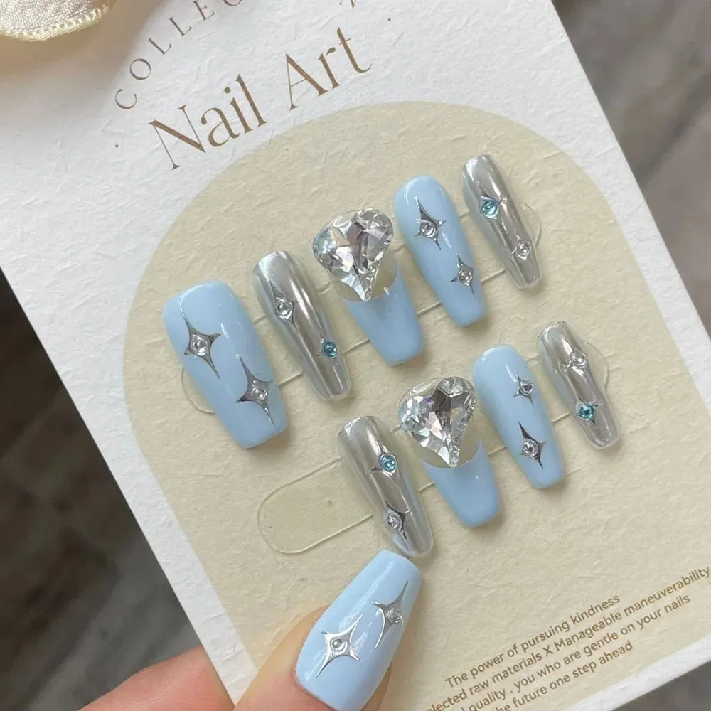 Unghie finte fatte a mano Y2k Stampa sulle unghie Lungo blu Cuore Stella Design Adesivo riutilizzabile Unghie finte Punte artificiali acriliche per unghie Nail Art Ragazze 231214