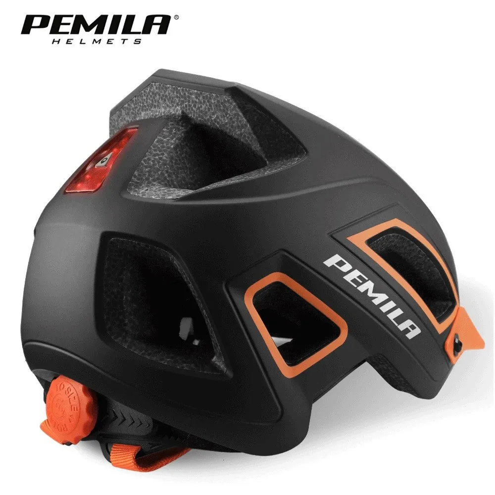 Cascos de ciclismo PEMILA Hombres MTB Casco de bicicleta Bicicleta con seguridad Cap Ultra ligero Mountain Road Sports Riding con luz trasera LED 231214