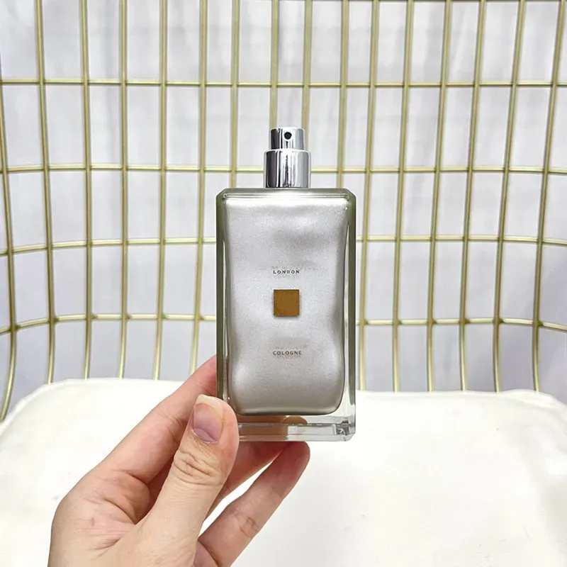 Rose white 2025 musk jo malone