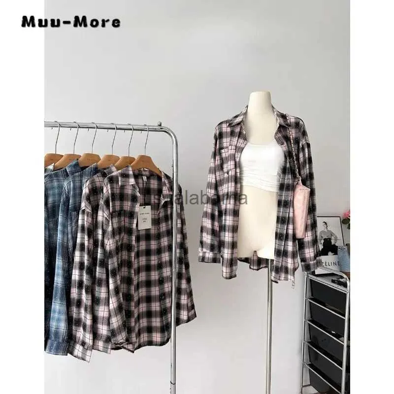 Chemisiers pour femmes Chemises 2023 automne nouvelle mode Plaid Design ample à manches longues simple boutonnage chemise hiver femmes col rabattu Blouse décontractée YQ231214