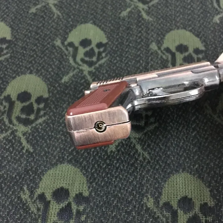 New Arrival Model Metal Revolver 357 Gun Lighter With Infrared White Light Inflatable Windproof Lighter Model Gun Torch