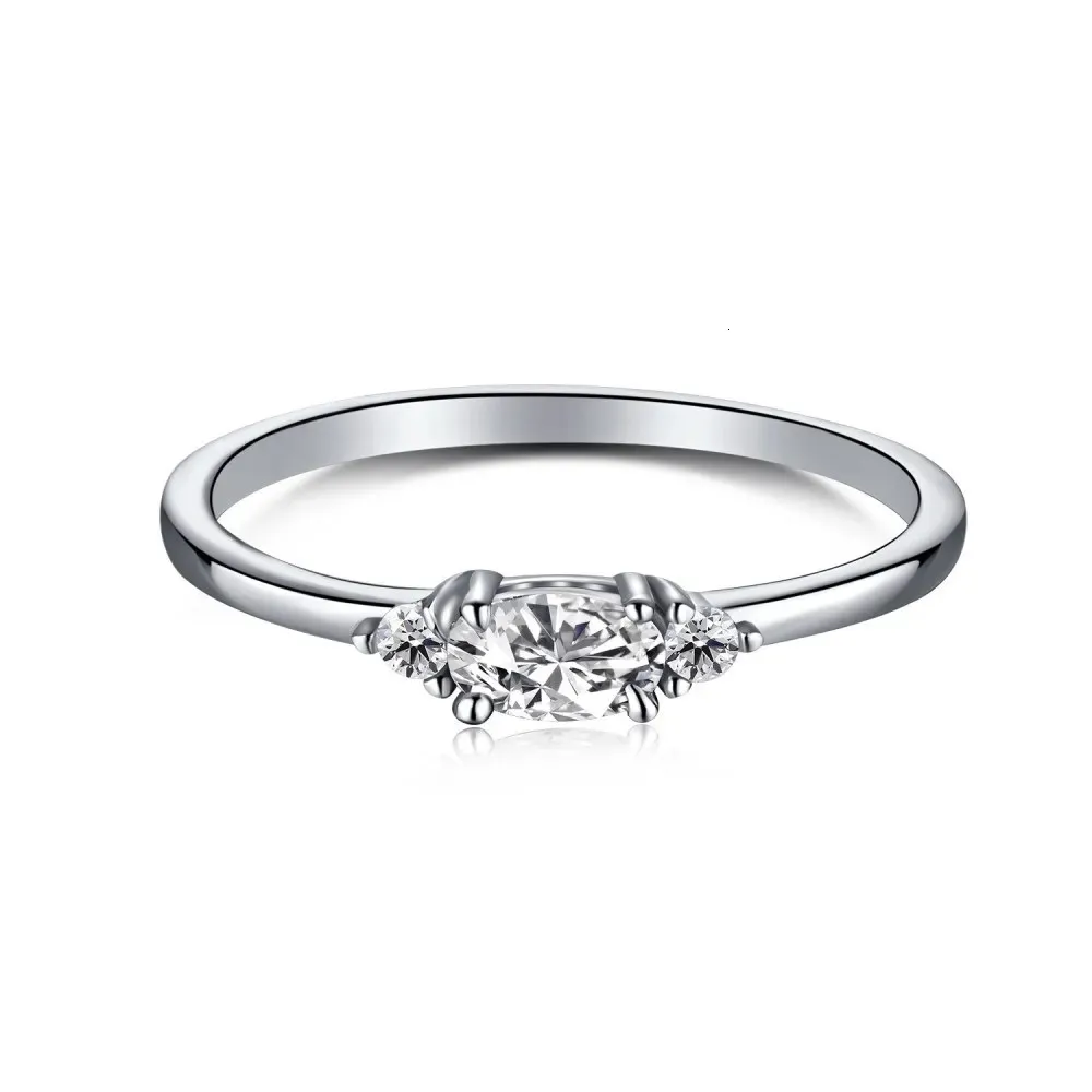 Trouwringen S925 Sterling Zilveren Ring Dames Klassieke Effen Ring 6 Poot High Carbon Diamond Ring 231214