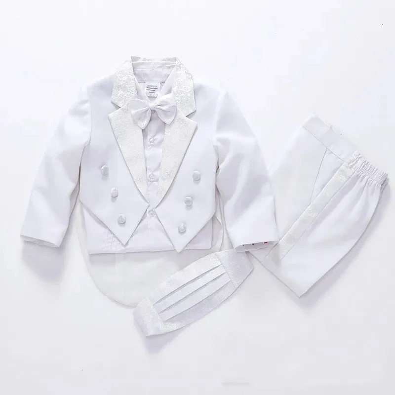 Suits babybarn kostymer uppsättningar 4 stil svartvit bröllop kostym blazer tuxedo för pojkar fest barn pojke 5st 231213