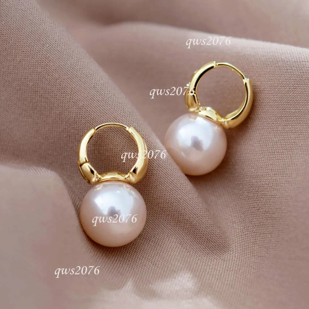 Designer Earrings Gold French Pearl Earstuds Earrings Female Outlets Accessories