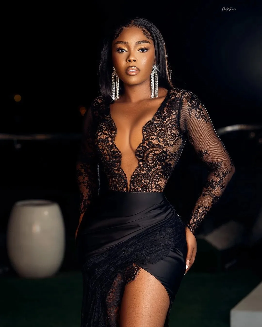 Black Lace Mermaid tight Black prom dress with V-Neck, Long Sleeves, and High Slit - Perfect for Evening Parties and African Weddings in 2024 Black Lace Mermaid tight Black prom dress with V-Neck, Long Sleeves, and High Slit - Perfect for Evening Parties and African Weddings in 2024