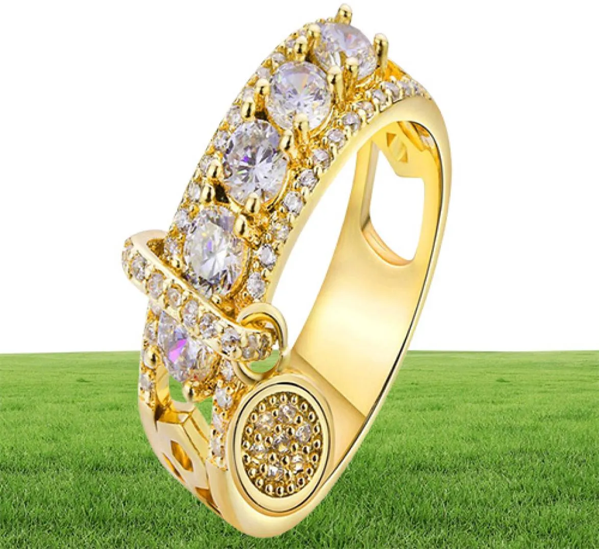 Europejski i amerykański modny i kreatywny pierścień cyrkonu żeński złoto plastowany krążek 7652429