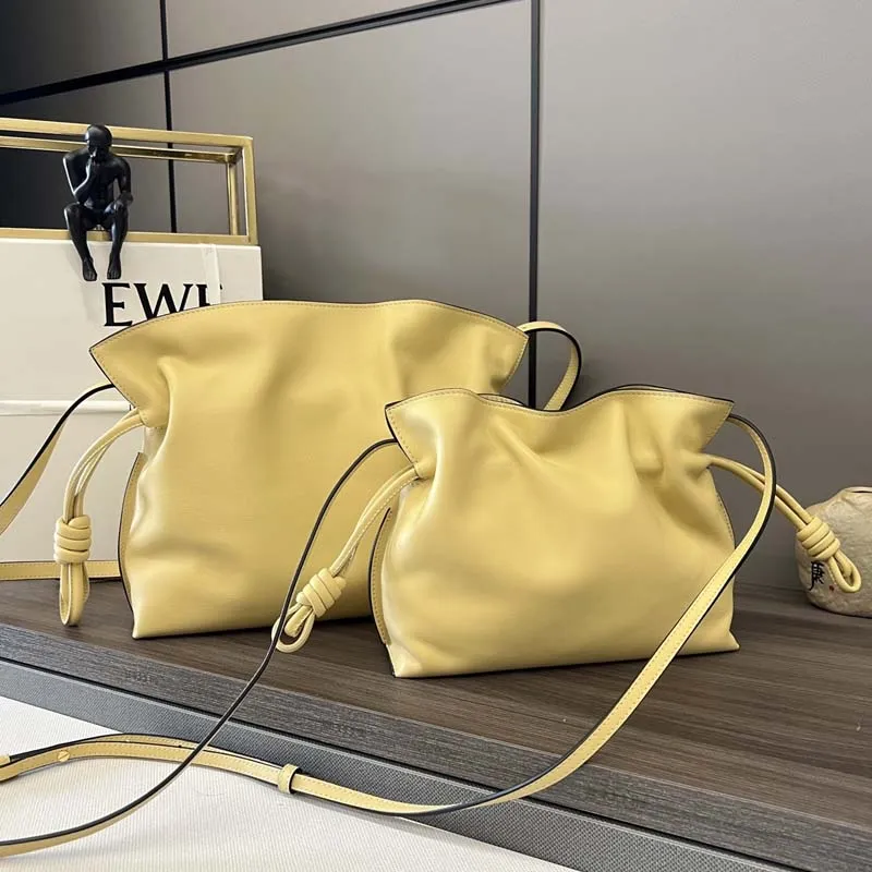 borsa di tela di alta qualità borsa di lusso borsa di design per donna borsa a tracolla borsa da donna borsa con coulisse con chiusura magnetica Ornamento da appendere con coniglietto in ceramica