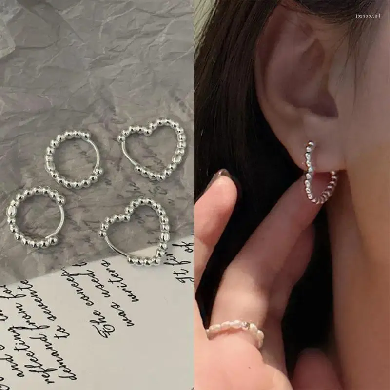 Boucles d'oreilles créoles simples couleur argent, perle ronde en forme de cœur, boucle d'oreille circulaire, mode, petits bijoux polyvalents pour femmes